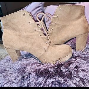 Tan Heeled Boots